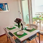 Sandy Apartament